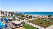 Albatros White Beach Resort