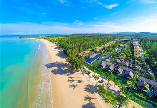 Graceland Khaolak Beach Resort - 