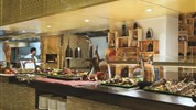 DoubleTree by Hilton Resort & Spa Marjan Island - (Interiér) - Restaurace