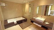 DoubleTree by Hilton Resort & Spa Marjan Island - (Interiér) - Pokoj typu DELUXE
