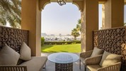 DoubleTree by Hilton Resort & Spa Marjan Island - (Interiér) - Pokoj typu BAY CLUB