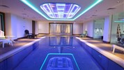 Ibis Styles Dubai Jumeirah - (Interiér) - Bazén