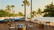 Pullman Pattaya Hotel G - Restaurace