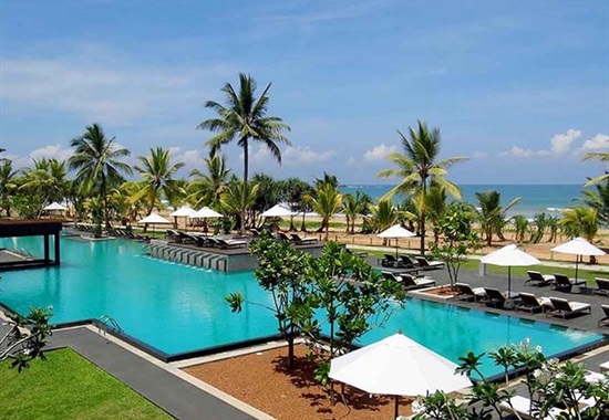 Centara Ceysands Resort & SPA - 