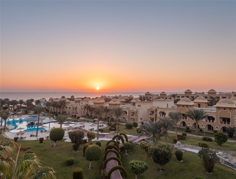 Serenity Alpha Beach - Areál hotelu