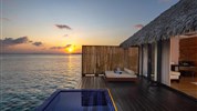 Adaaran Prestige Vadoo - Pokoj typu Overwater Villa (Private Pool & Jacuzzi)