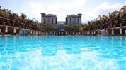 Cratos Premium Hotel & Casino & SPA