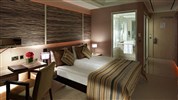 Cratos Premium Hotel & Casino & SPA