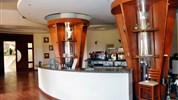 Coral Hills Resort - Lobby bar