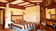 Safari s pobytem u moře - Serena Safari Lodge, NP Tsavo West