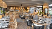 Steigenberger Resort Ras Soma - Restaurace u pláže