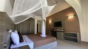My Blue Hotel
