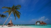 Furaveri Island Resort & Spa