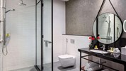 DoubleTree by Hilton Dubai M square Hotel & Residences - (Interiér) - Pokoj typu GUEST