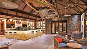 C Mauritius - Bar