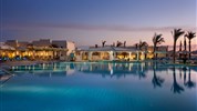 Hilton Nubian Resort Marsa Alam - Bazén s barem