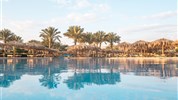 Long Beach Resort - Bazén