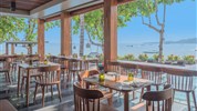 Candi Beach Resort - Terasa restaurace