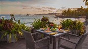 Candi Beach Resort - Venkovní sezení restaurace