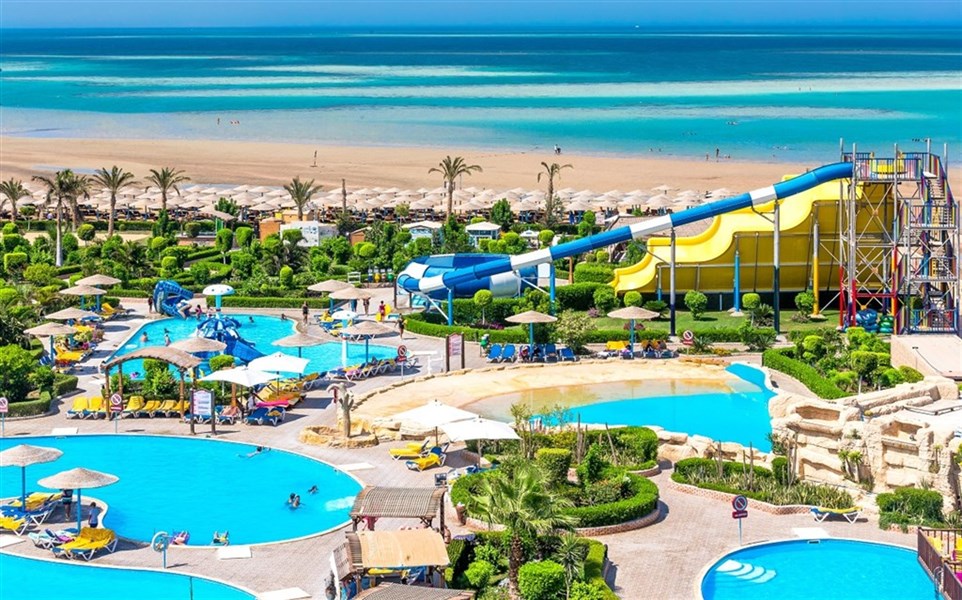 Sunrise Alora Aqua Park Resort - Bazény a skluzavky